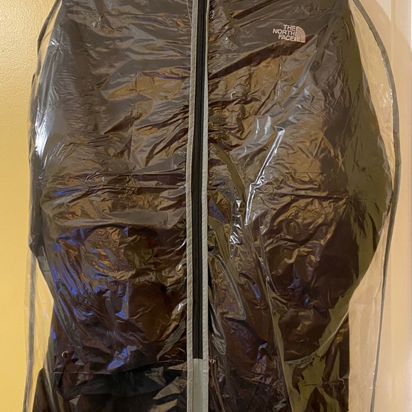 North Face Coat (Gently Used) - Picture 11 of 11